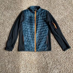 Eddie Bauer Mens size small light but warm coat